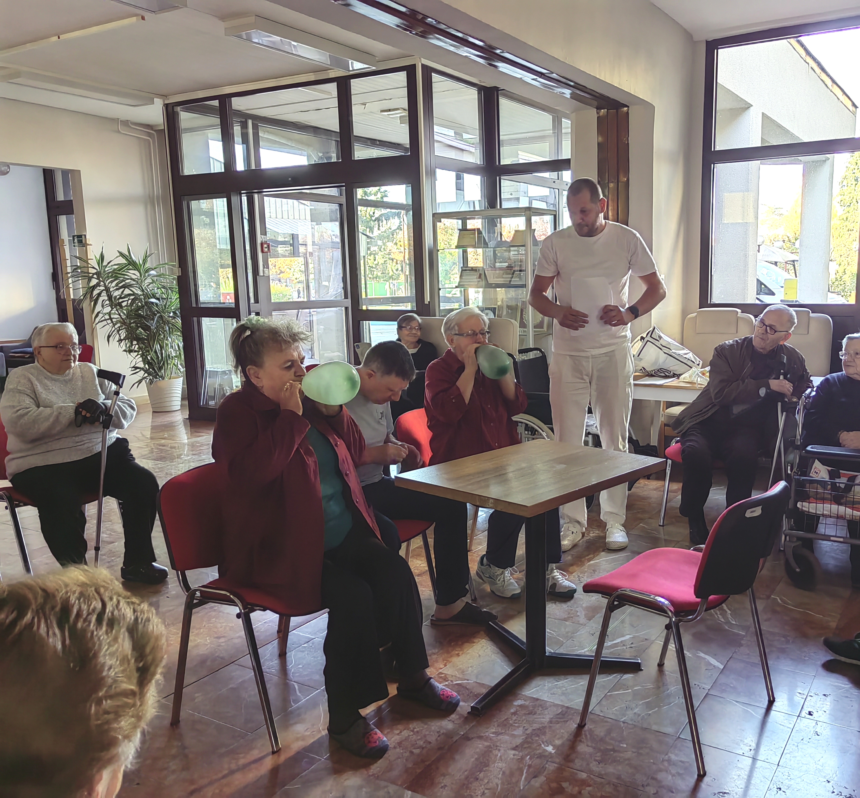 IMG 20251105 093737 edit 92441946228952 003